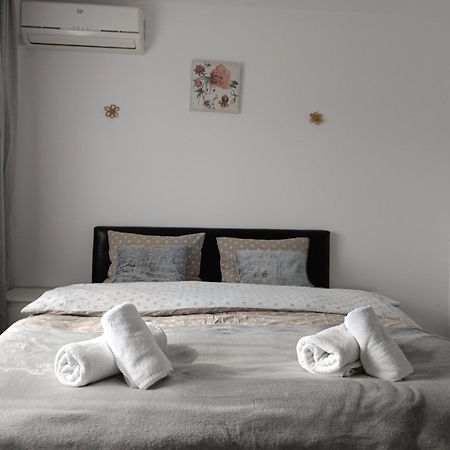 Farmec Apartament Cluj-Napoca Eksteriør bilde