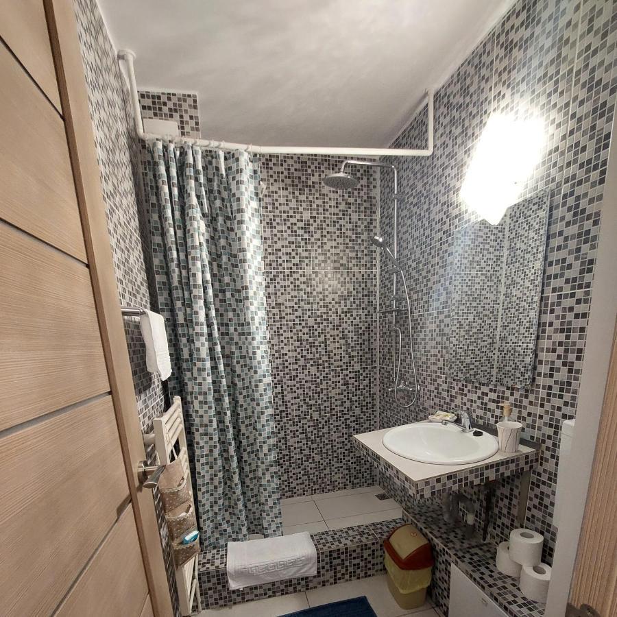 Farmec Apartament Cluj-Napoca Eksteriør bilde