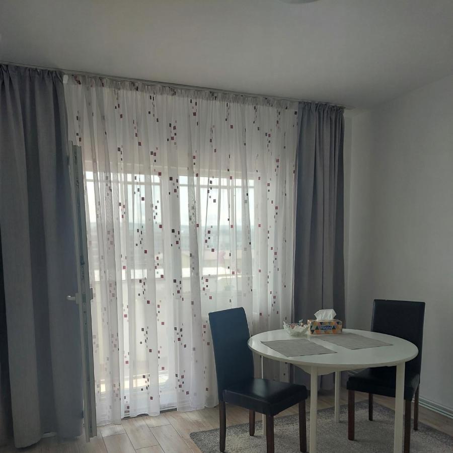 Farmec Apartament Cluj-Napoca Eksteriør bilde