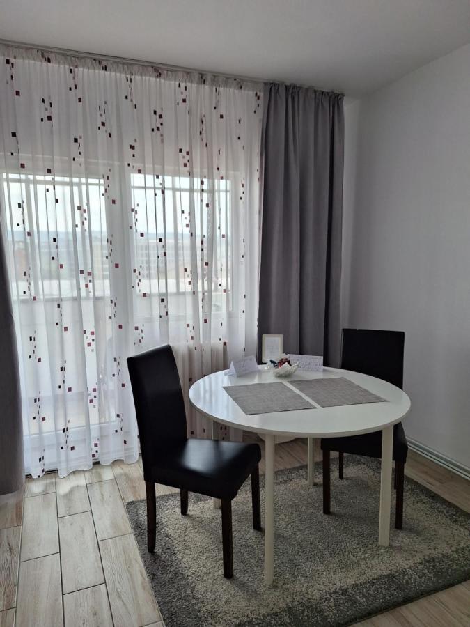 Farmec Apartament Cluj-Napoca Eksteriør bilde