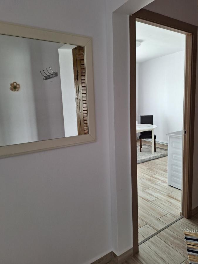 Farmec Apartament Cluj-Napoca Eksteriør bilde